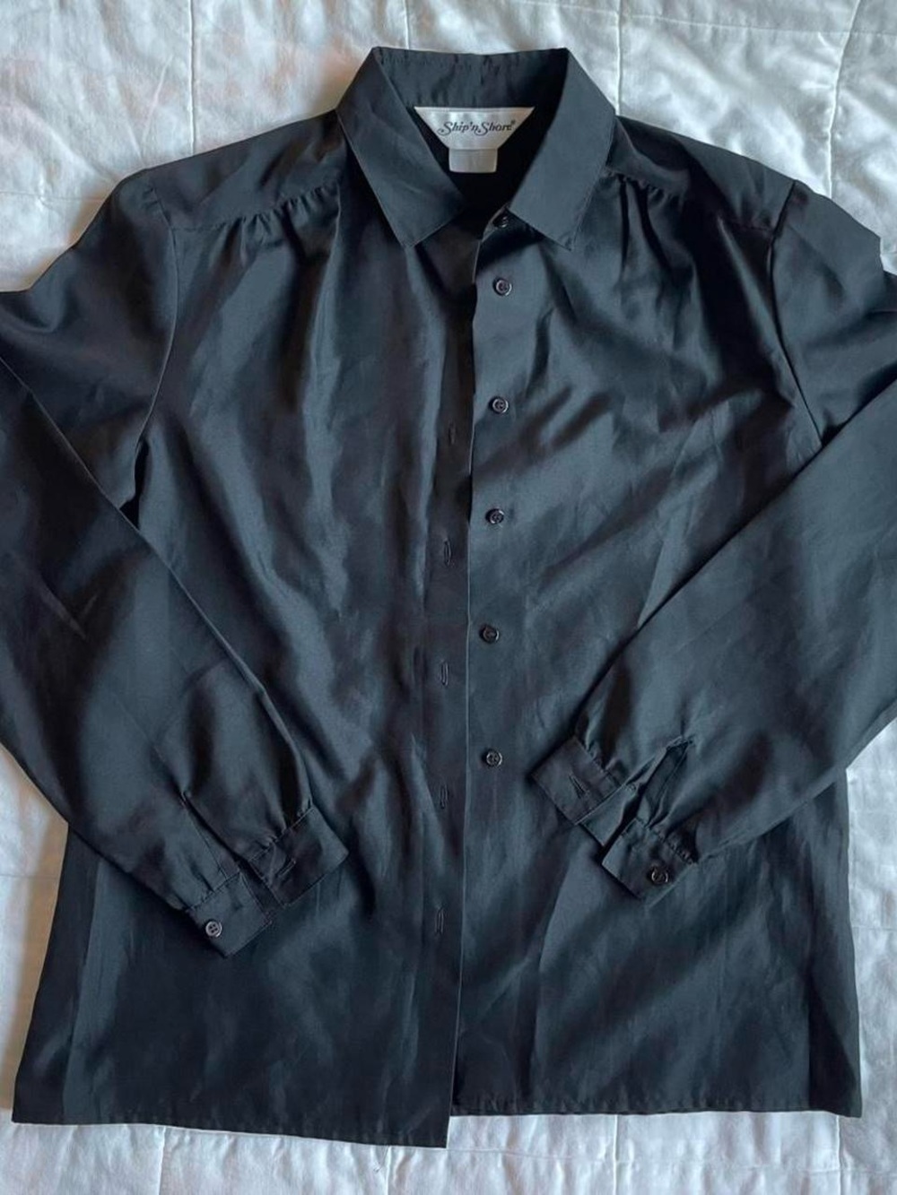 Vintage 70s Ship'n Shore Women's Black Long Sleeve Button-Down Blouse - S